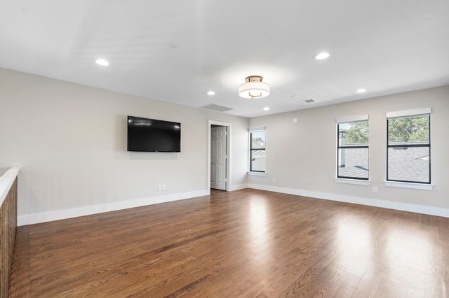 5948 Melshire Drive, Dallas, TX 75230