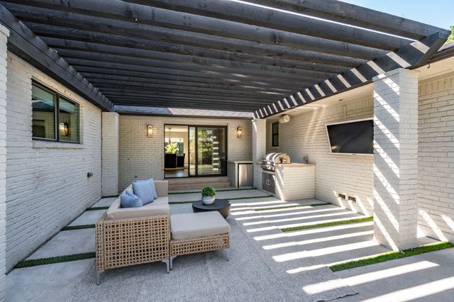 5948 Melshire Drive, Dallas, TX 75230