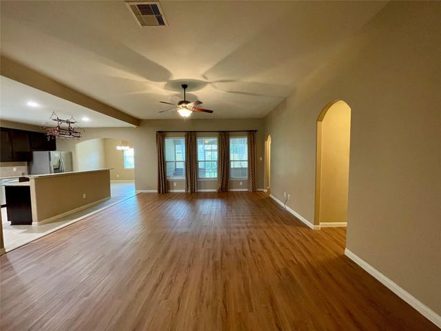 2035 Borthwick Lane, Conroe, TX 77301