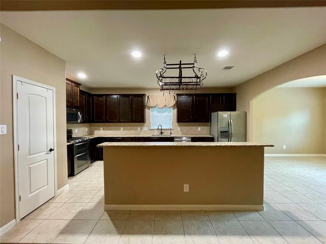 2035 Borthwick Lane, Conroe, TX 77301