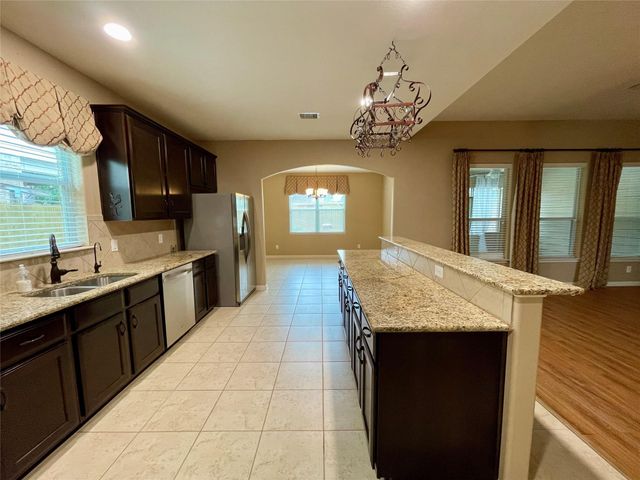 2035 Borthwick Lane, Conroe, TX 77301