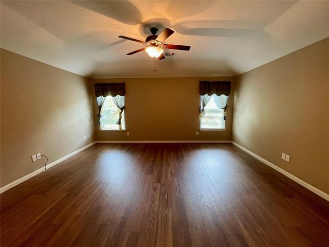 2035 Borthwick Lane, Conroe, TX 77301