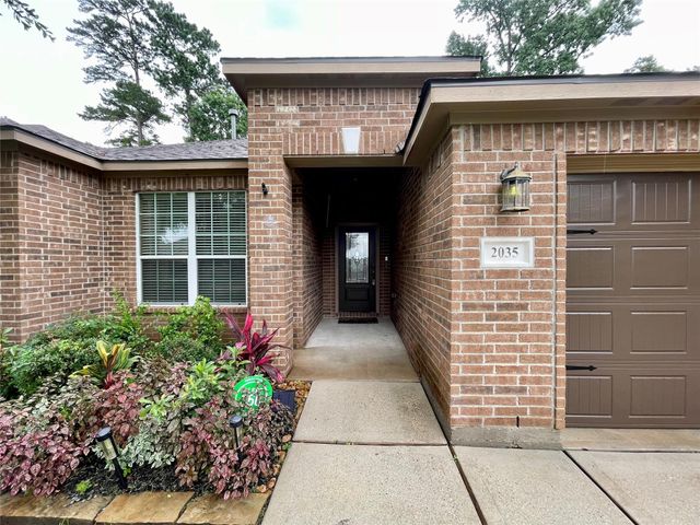 2035 Borthwick Lane, Conroe, TX 77301
