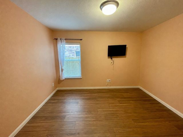 2035 Borthwick Lane, Conroe, TX 77301