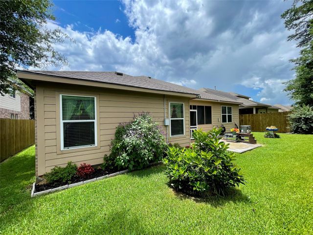 2035 Borthwick Lane, Conroe, TX 77301