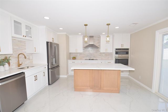 4195 Florence Road, Bethpage, NY 11714