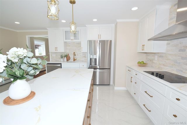 4195 Florence Road, Bethpage, NY 11714