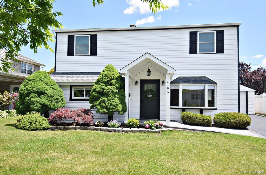 4195 Florence Road, Bethpage, NY 11714