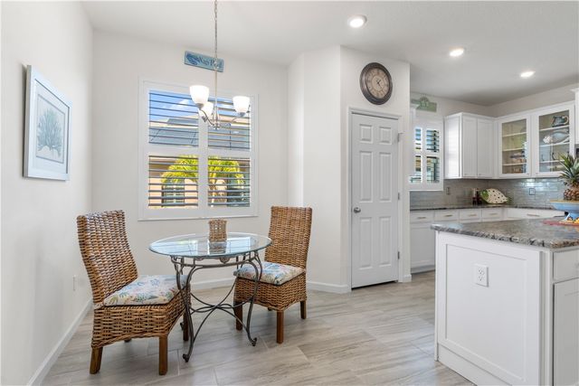 80 56th Court, Vero Beach, FL 32968