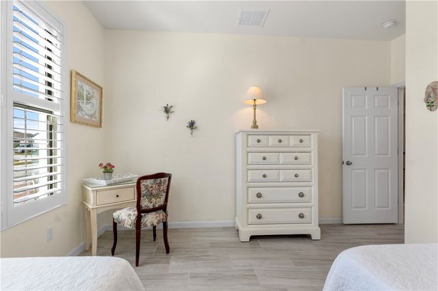 80 56th Court, Vero Beach, FL 32968