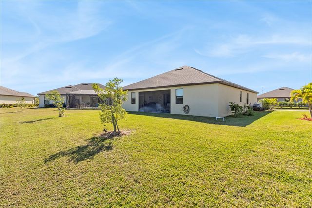 80 56th Court, Vero Beach, FL 32968