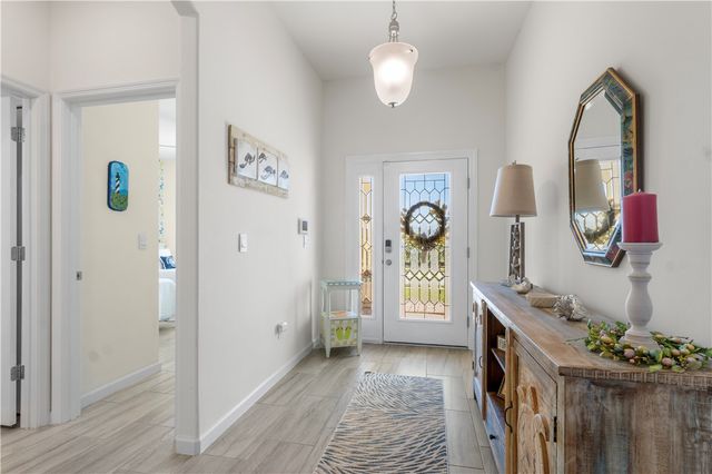 80 56th Court, Vero Beach, FL 32968