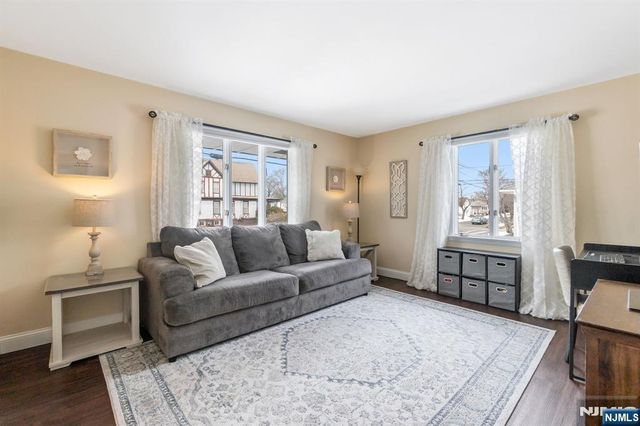 212 Burton Avenue, Hasbrouck Heights, NJ 07604