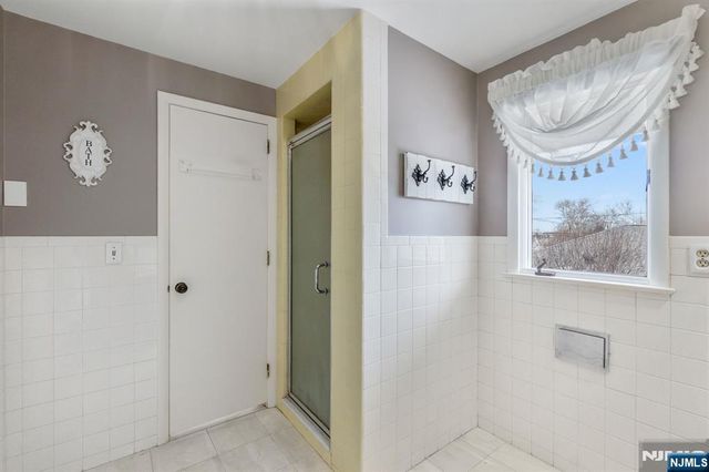 212 Burton Avenue, Hasbrouck Heights, NJ 07604