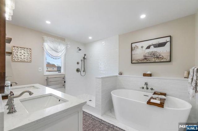 212 Burton Avenue, Hasbrouck Heights, NJ 07604