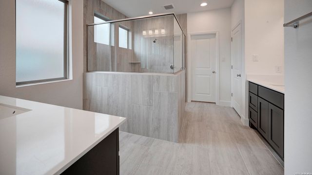 2645 Moonlight Run, San Antonio, TX 78245
