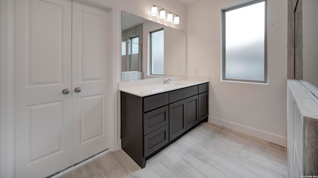 2645 Moonlight Run, San Antonio, TX 78245