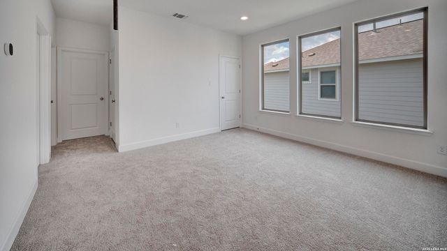 2645 Moonlight Run, San Antonio, TX 78245