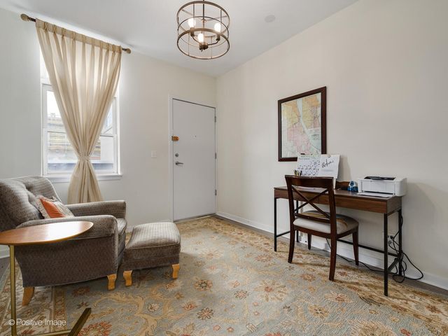 24 N May Street 333, Chicago, IL 60607