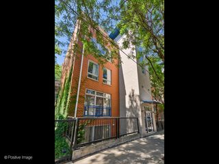 24 N May Street 333, Chicago, IL 60607