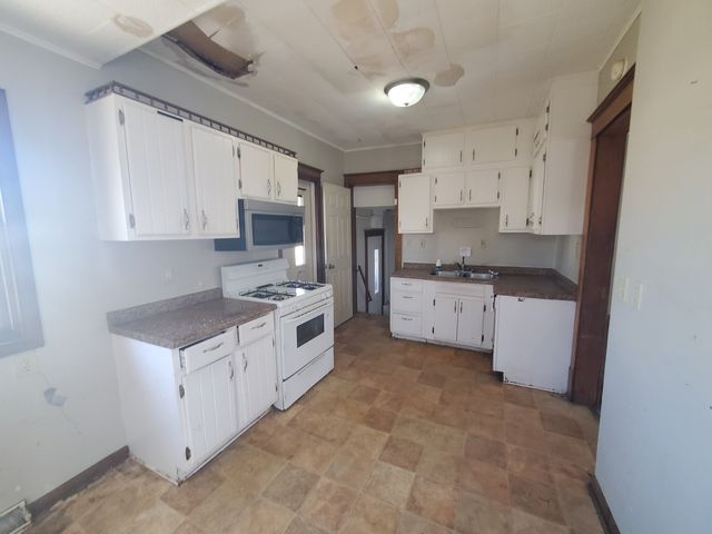 1802 41st Street, Rock Island, IL 61201