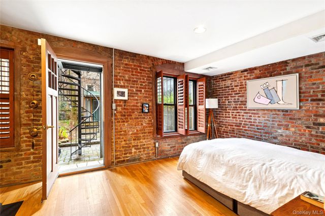 246 W 132nd Street, New York (manhattan), NY 10027