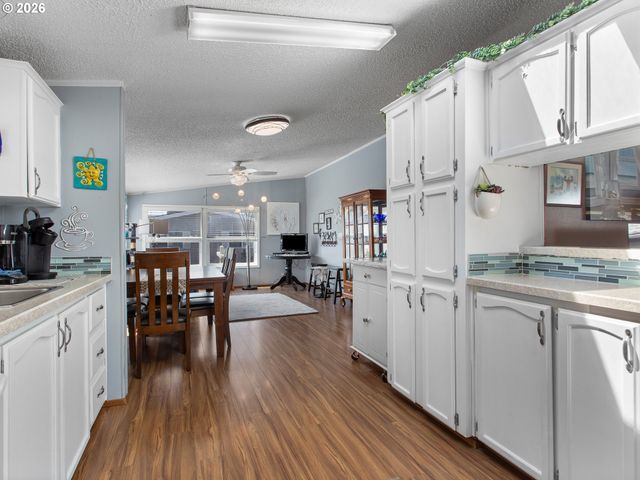 18485 Sw PACIFIC Dr Unit 89, Tualatin, OR 97062
