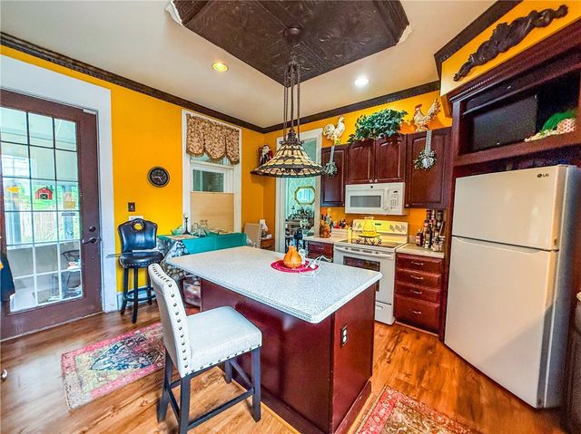 263 Maple Avenue, Victor, NY 14564