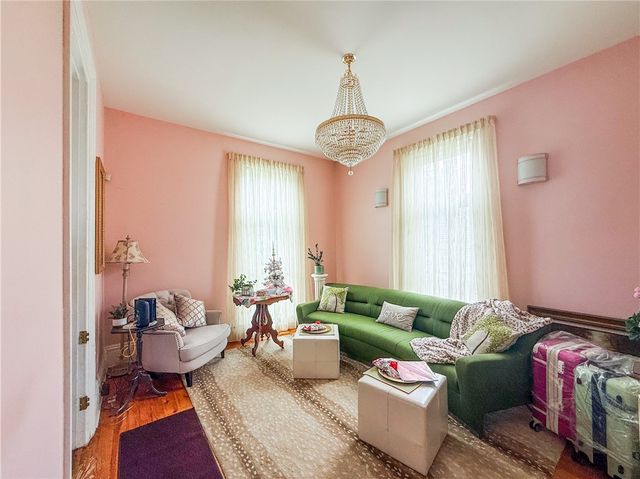 263 Maple Avenue, Victor, NY 14564