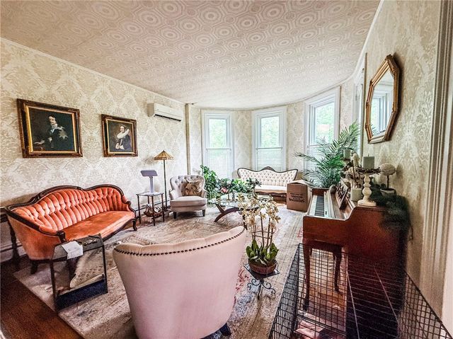 263 Maple Avenue, Victor, NY 14564