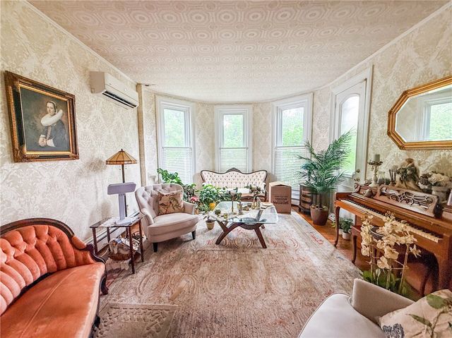 263 Maple Avenue, Victor, NY 14564