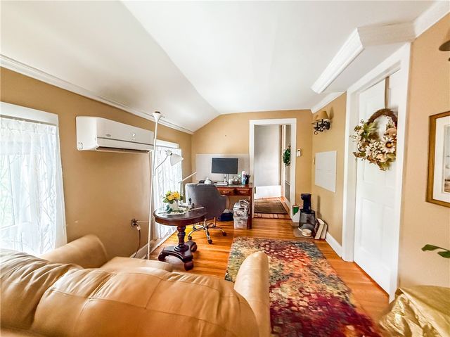 263 Maple Avenue, Victor, NY 14564