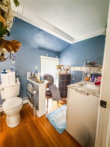 263 Maple Avenue, Victor, NY 14564