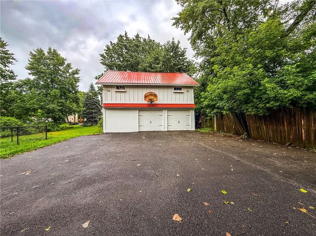 263 Maple Avenue, Victor, NY 14564