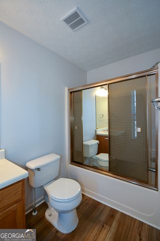 5460 Hampton Court, College Park, GA 30349