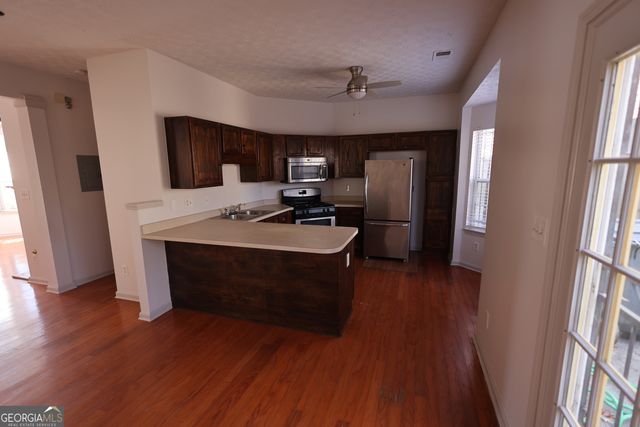 5460 Hampton Court, South Fulton, GA 30349