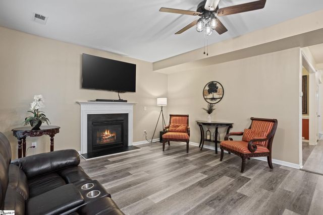 34 Madeline Circle, Taylors, SC 29687
