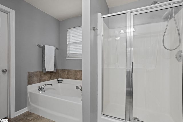 34 Madeline Circle, Taylors, SC 29687