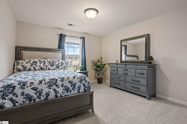 34 Madeline Circle, Taylors, SC 29687