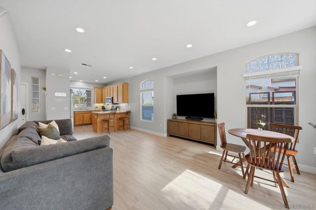 8530 Conrad Court, Santee, CA 92071