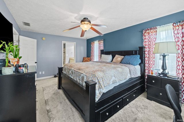 2038 E 850 S, Brookston, IN 47923