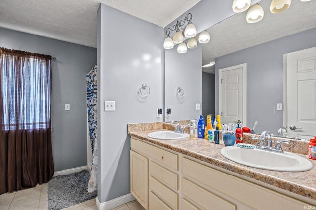 2038 E 850 S, Brookston, IN 47923