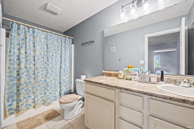 2038 E 850 S, Brookston, IN 47923