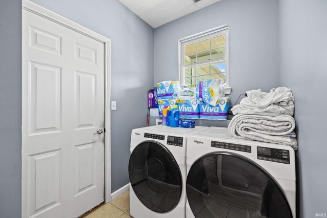 2038 E 850 S, Brookston, IN 47923