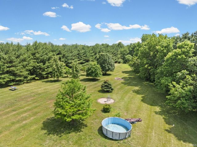 2038 E 850 S, Brookston, IN 47923