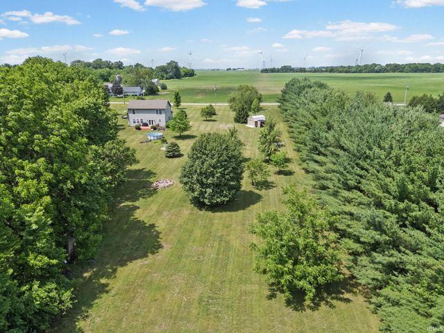 2038 E 850 S, Brookston, IN 47923