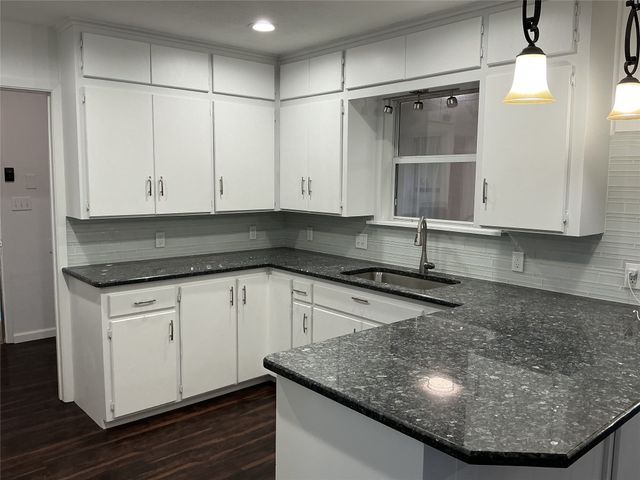 110 E Florence Street, Denison, TX 75021