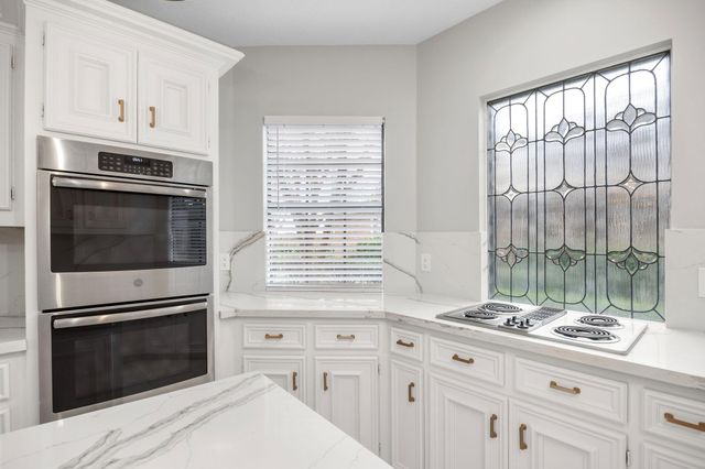 4747 Lake Village Drive, Fulshear, TX 77441