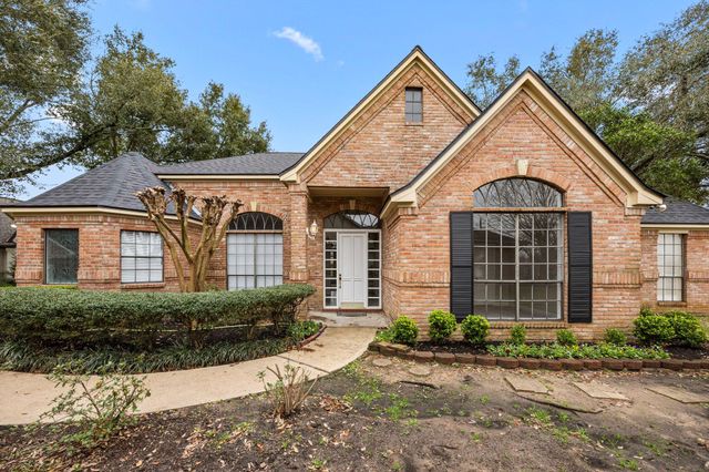 4747 Lake Village Drive, Fulshear, TX 77441