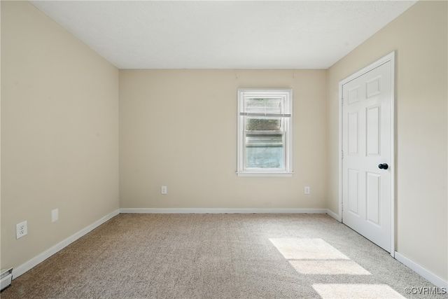 16 Sandston Ave, Sandston, VA 23150